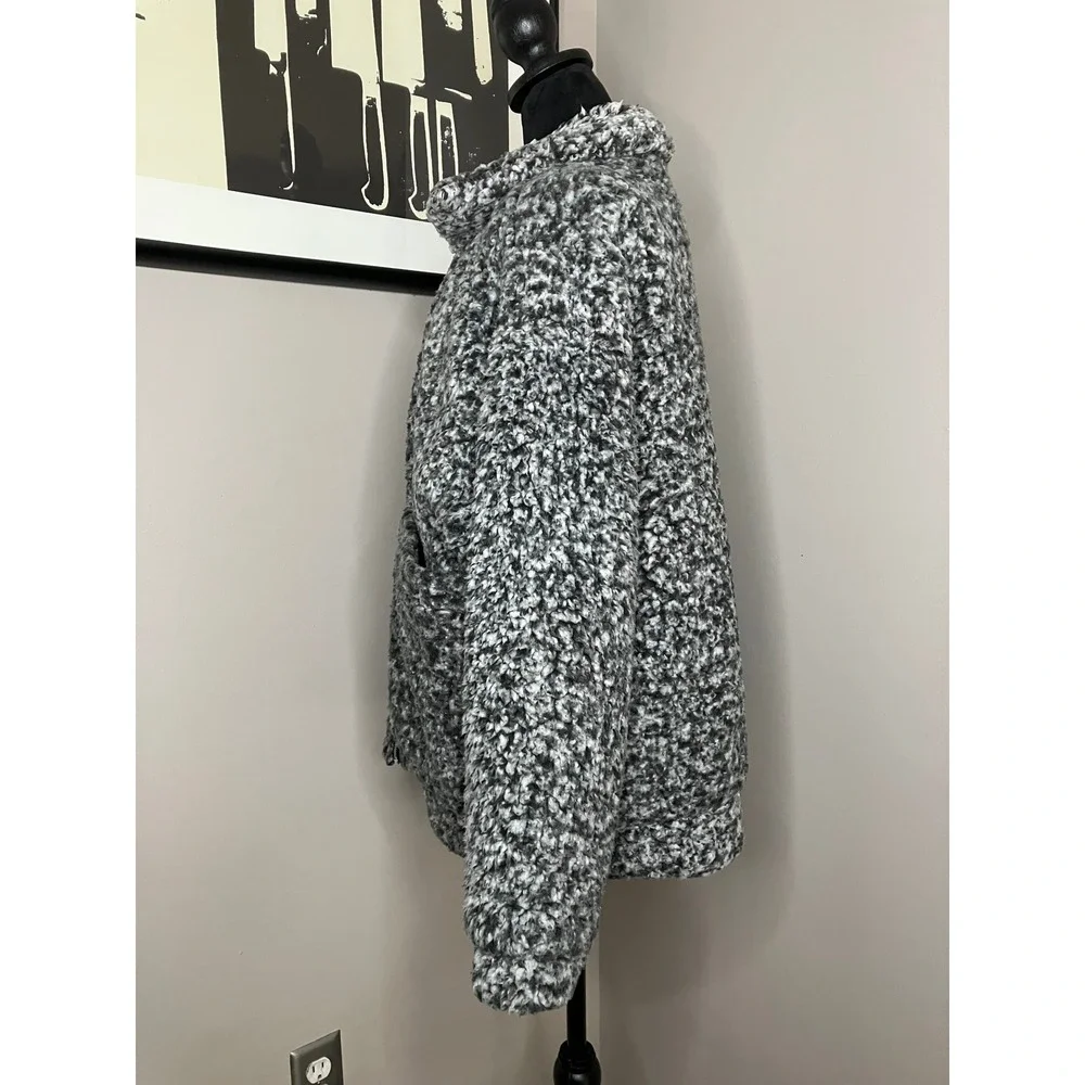 C&C California Oversized Full Zip Teddy Sherpa Fleece Large Pockets Large NWOT - Picture 3 of 7